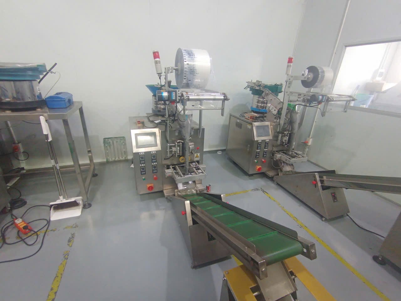 Nylon Patch & Microspheres Epoxy.jpg